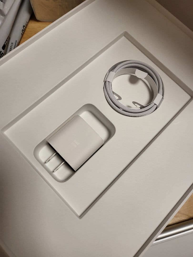 iPad Pro 13インチ 1tbM4マジックキーボードpencilpro2