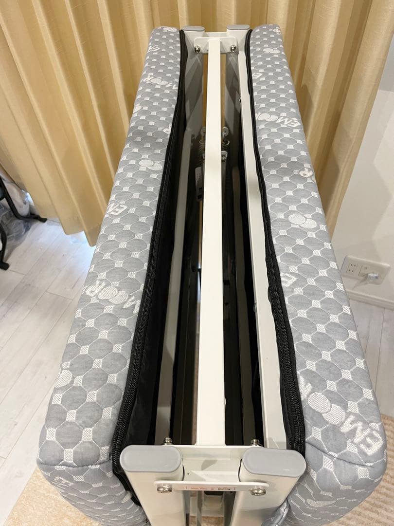 ks　　折り畳みベッド　シングル　リクライニング