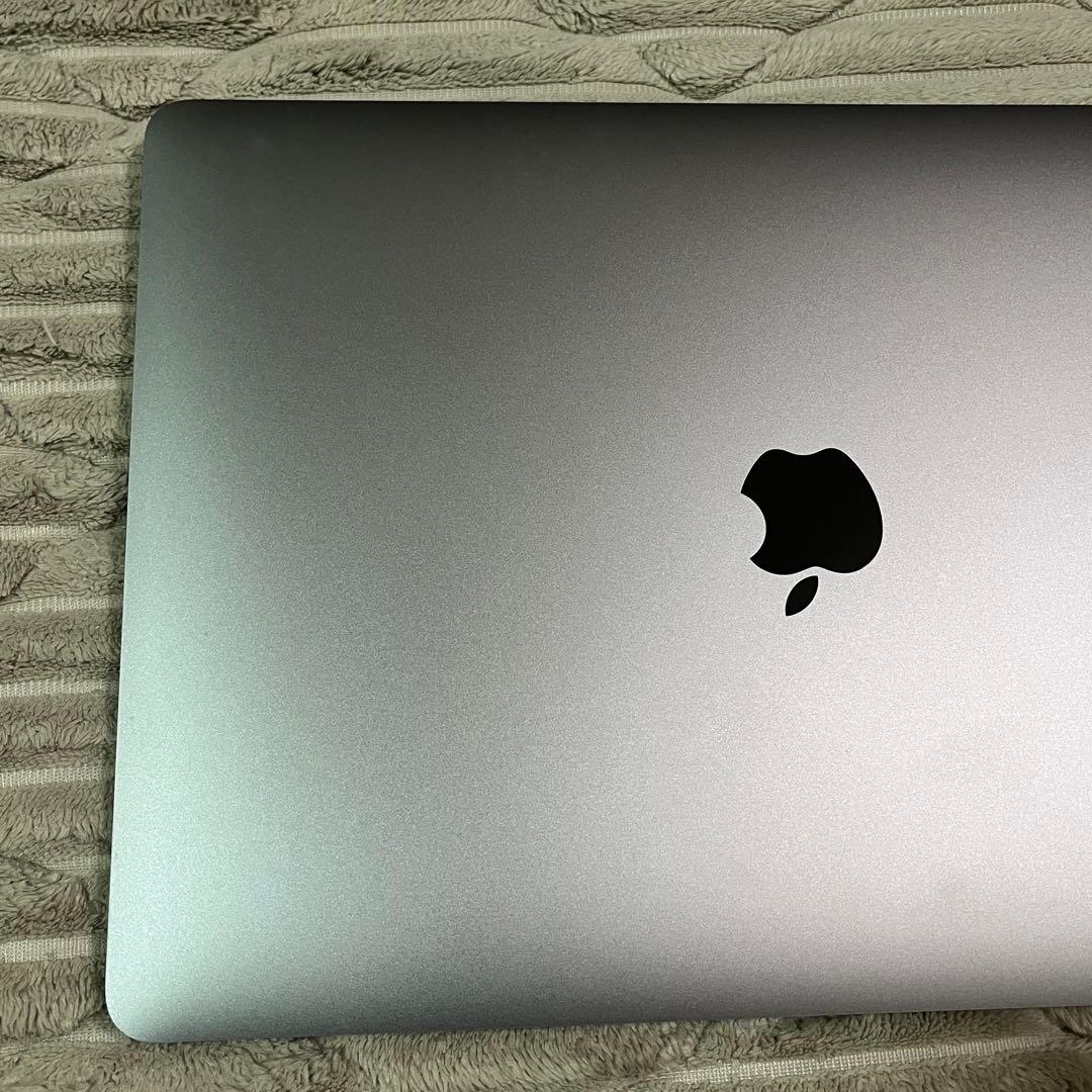 美品 MacBook Air (Apple M1) 16GB 512GB 本体