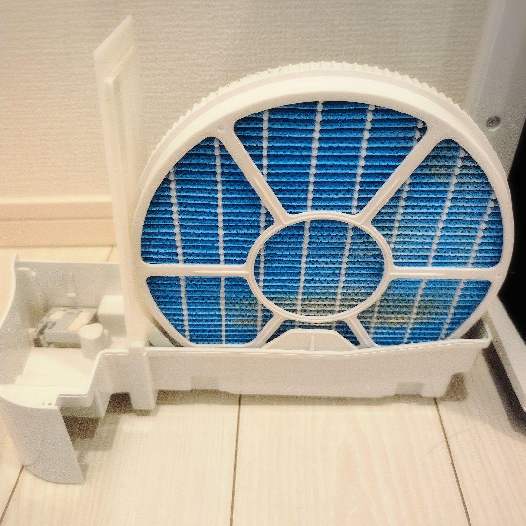 極美品　SHARP 空気清浄機 KC-R50-W 2023年製