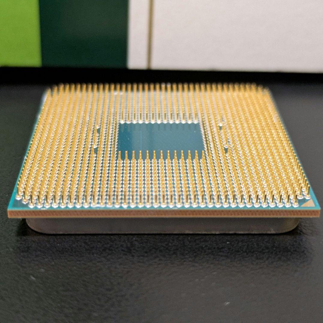 【AMD】Ryzen7 3700X 本体・ケースのみ