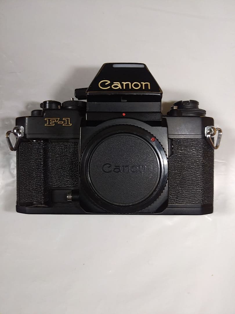 Canon New F1 AE ／ FD 50mm 1:1.4 レンズ付