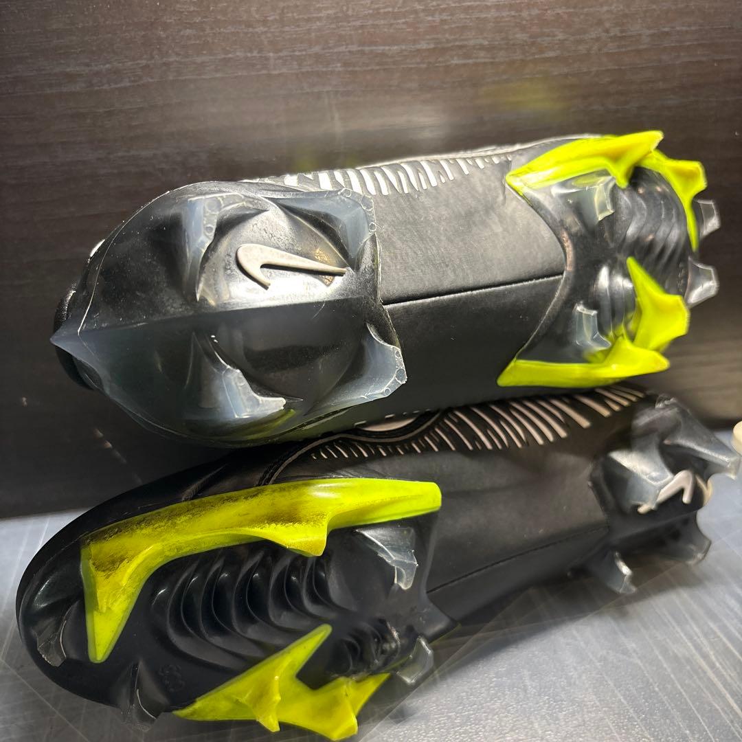 NIKE“VAPOR EDGE 360 VC“ブラック/ボルト26.5㎝