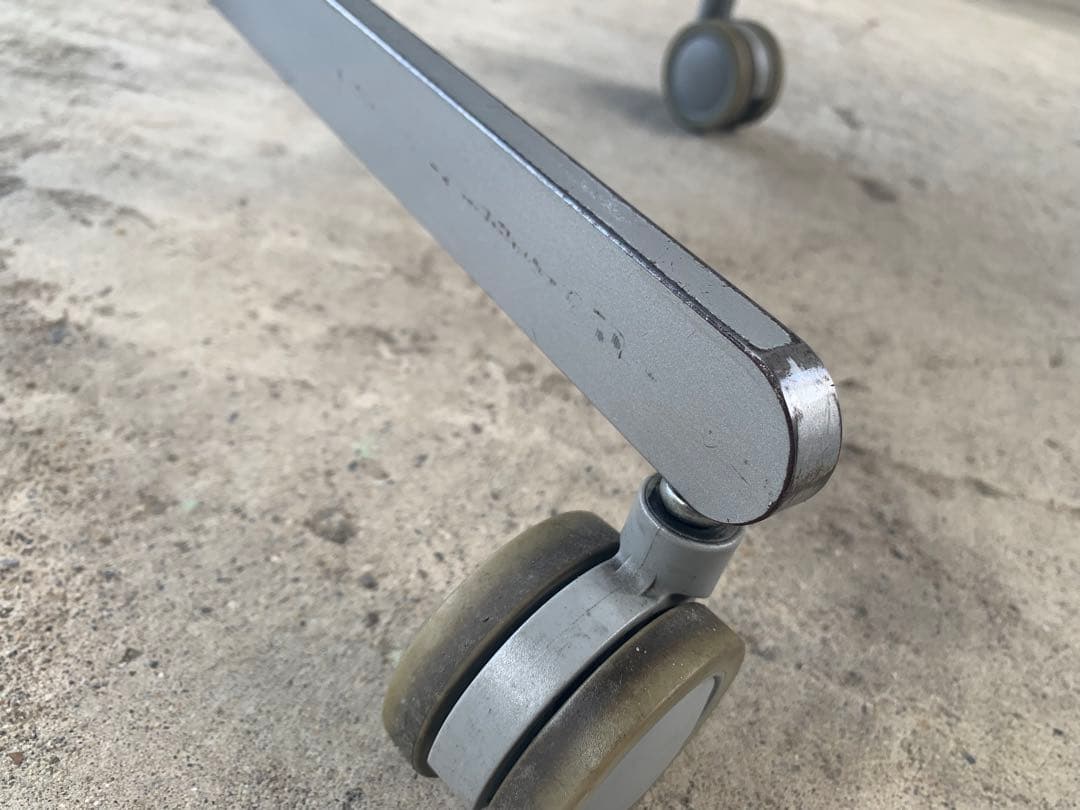 Cassina ixc. BOOMERANG キャスター ビンテージ No.2