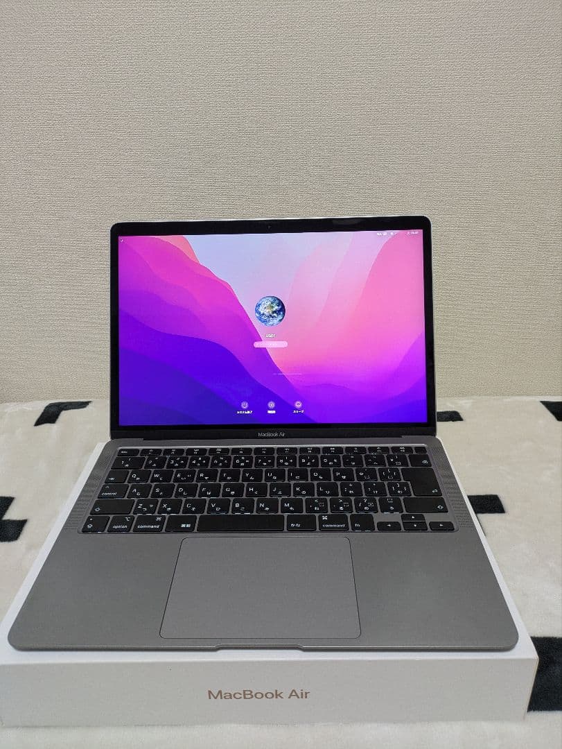 ほぼ新品 MacBook Air 2020