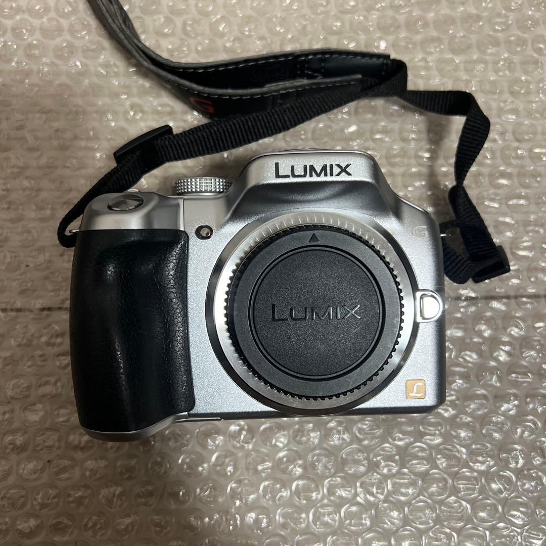 カメラ　Panasonic DMC-G5
