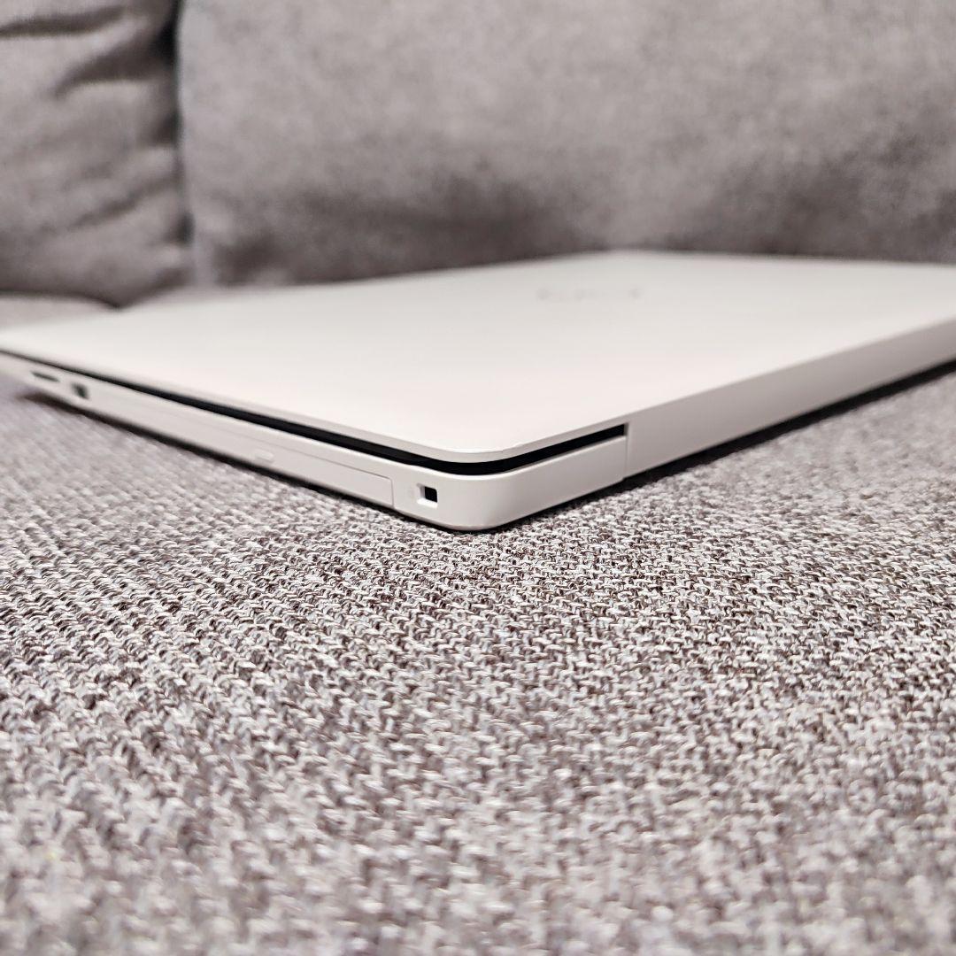 Windowsノート本体 DELL inspiron 15 8GB SSD256GB