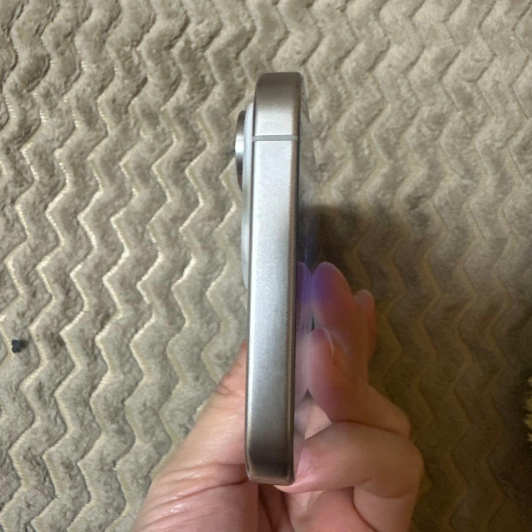 美品 iPhone15 promax 256GB SIMフリー