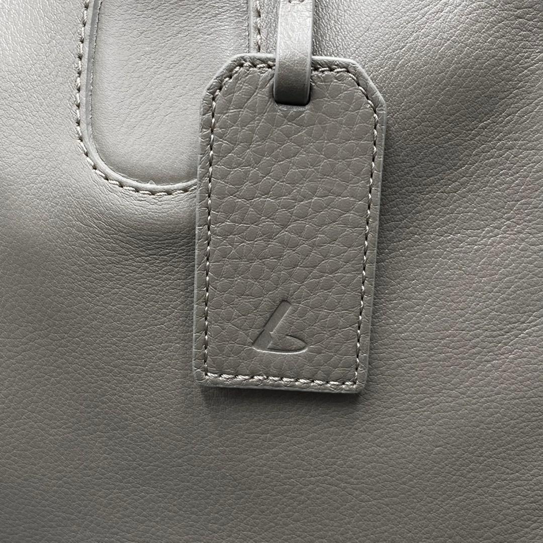 【美品】土屋鞄 クラルテサージュ ビジネスバッグ A4収納可 グレージュ