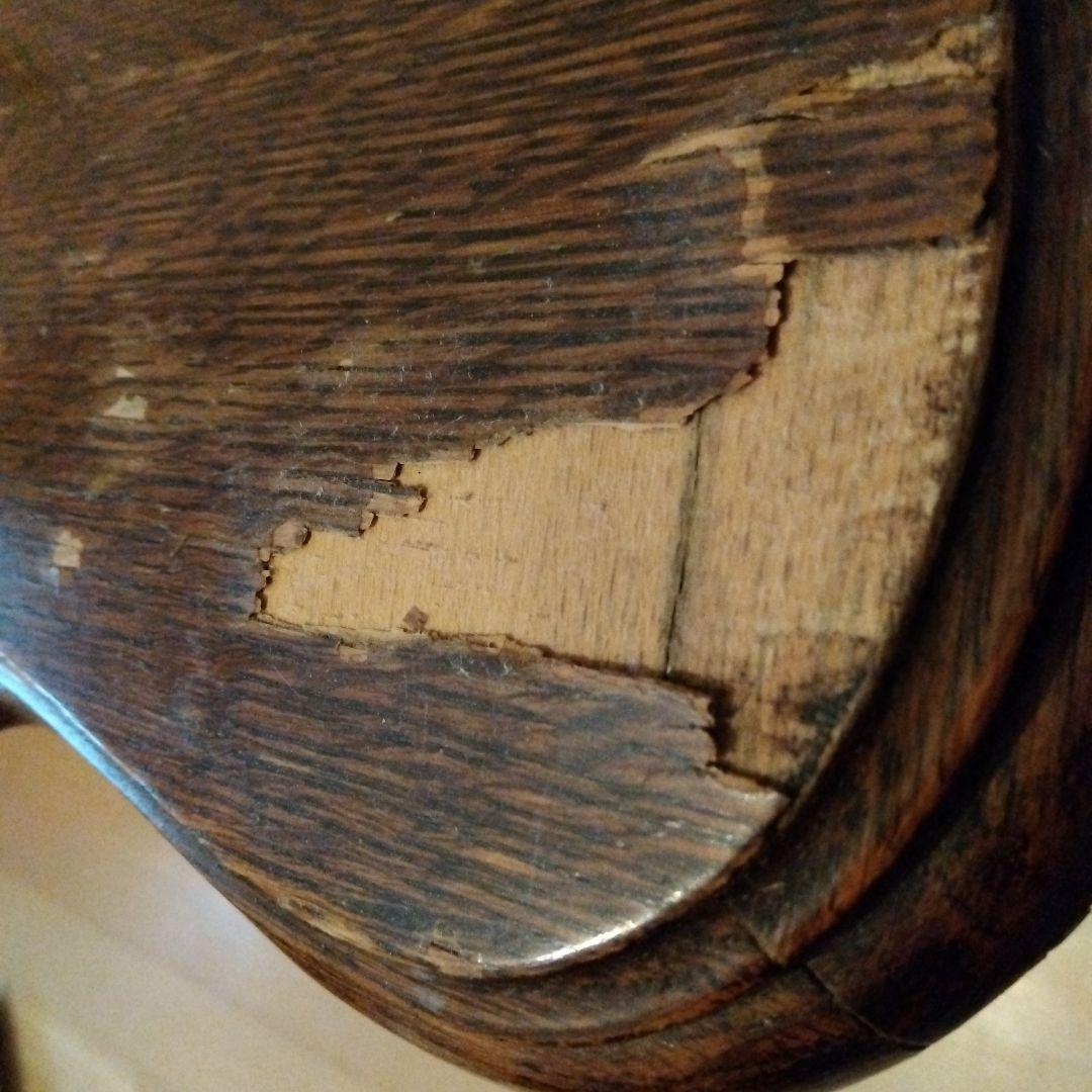 中古　海外輸入家具　ルーマニア製 デスク 机 ドレッサー 猫足 アンティーク調