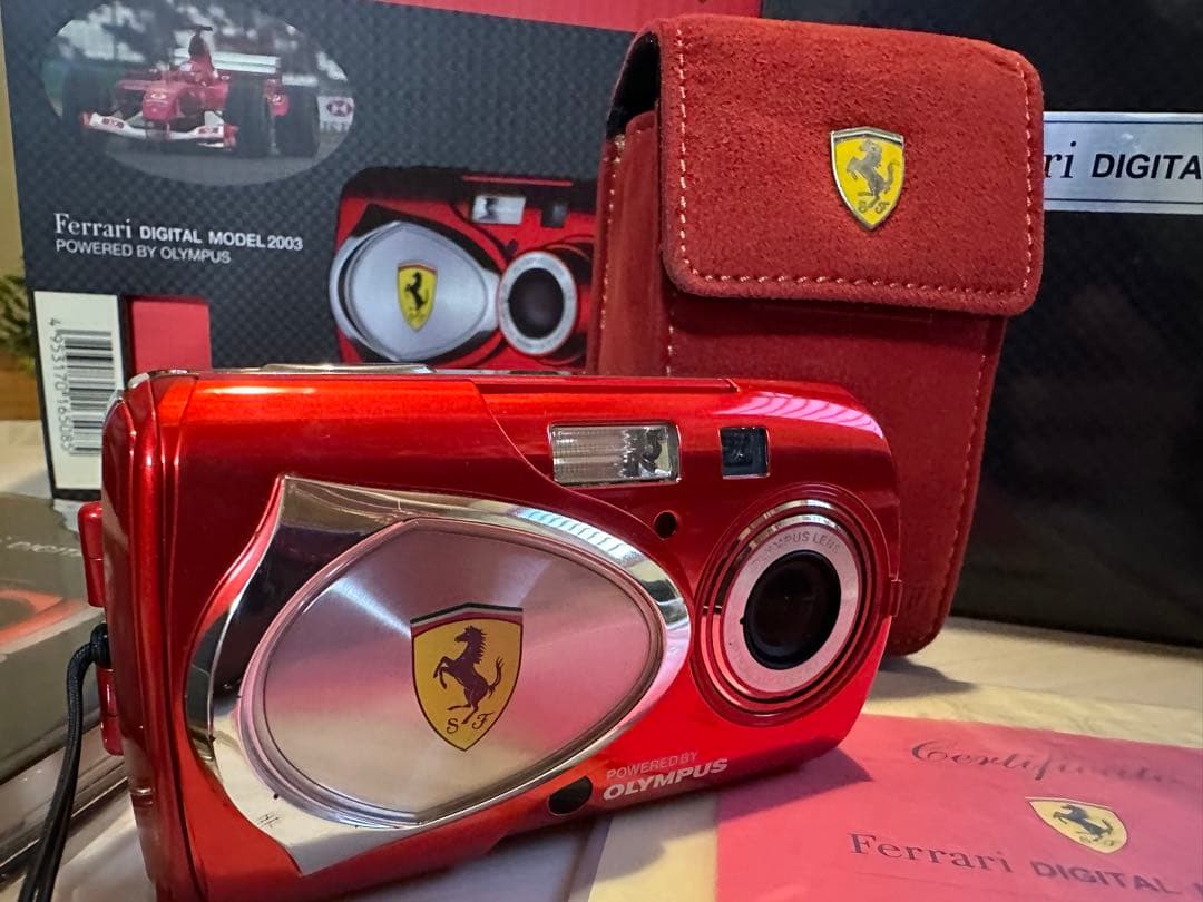 超レア オリンパス フェラーリ デジタルカメラ 2003 限定 不動 ジャンク