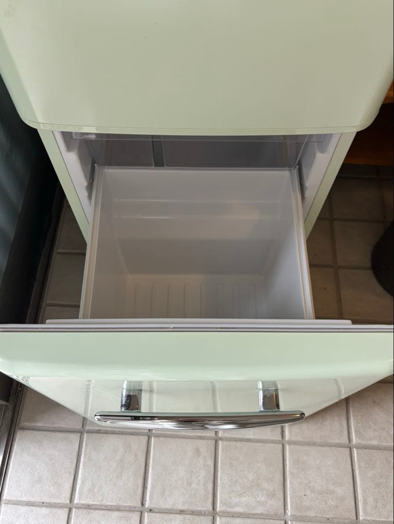 e angle 冷蔵庫 ライトグリーン2ドア ★送料込み