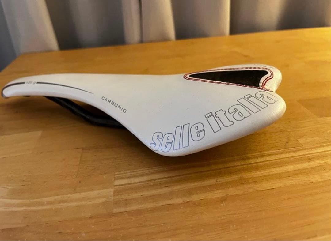 セライタリア SELLE ITALIA SLR KIT CARBON