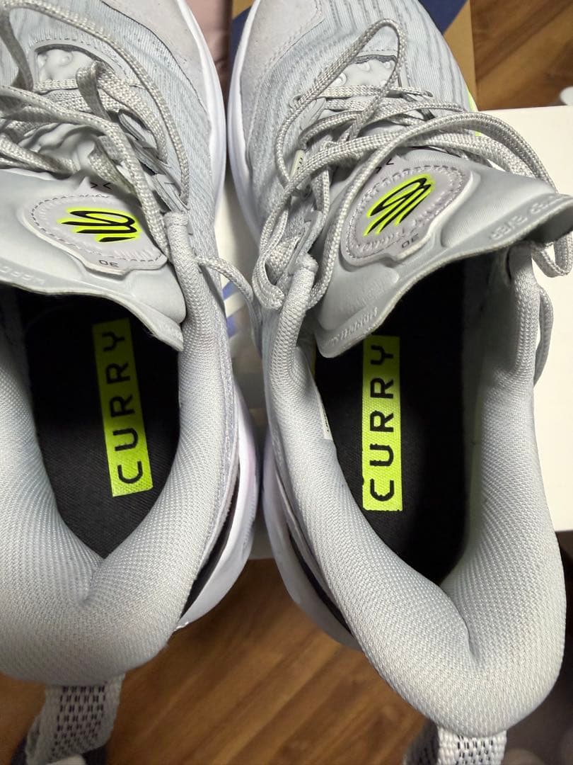 CURRY 12グレー シューズ(男性用)