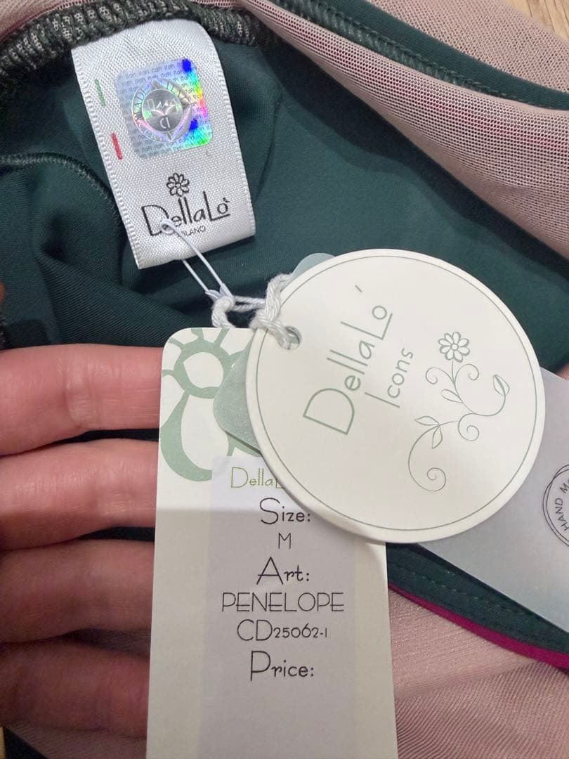 デラロミラノ　レオタード未使用