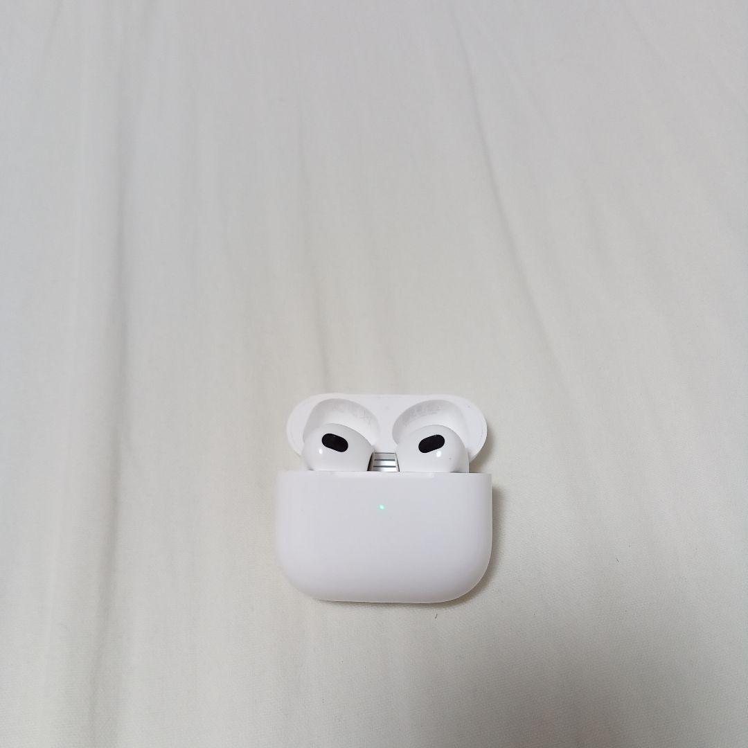 AirPods3本体 ホワイト充電ケース付き箱付き