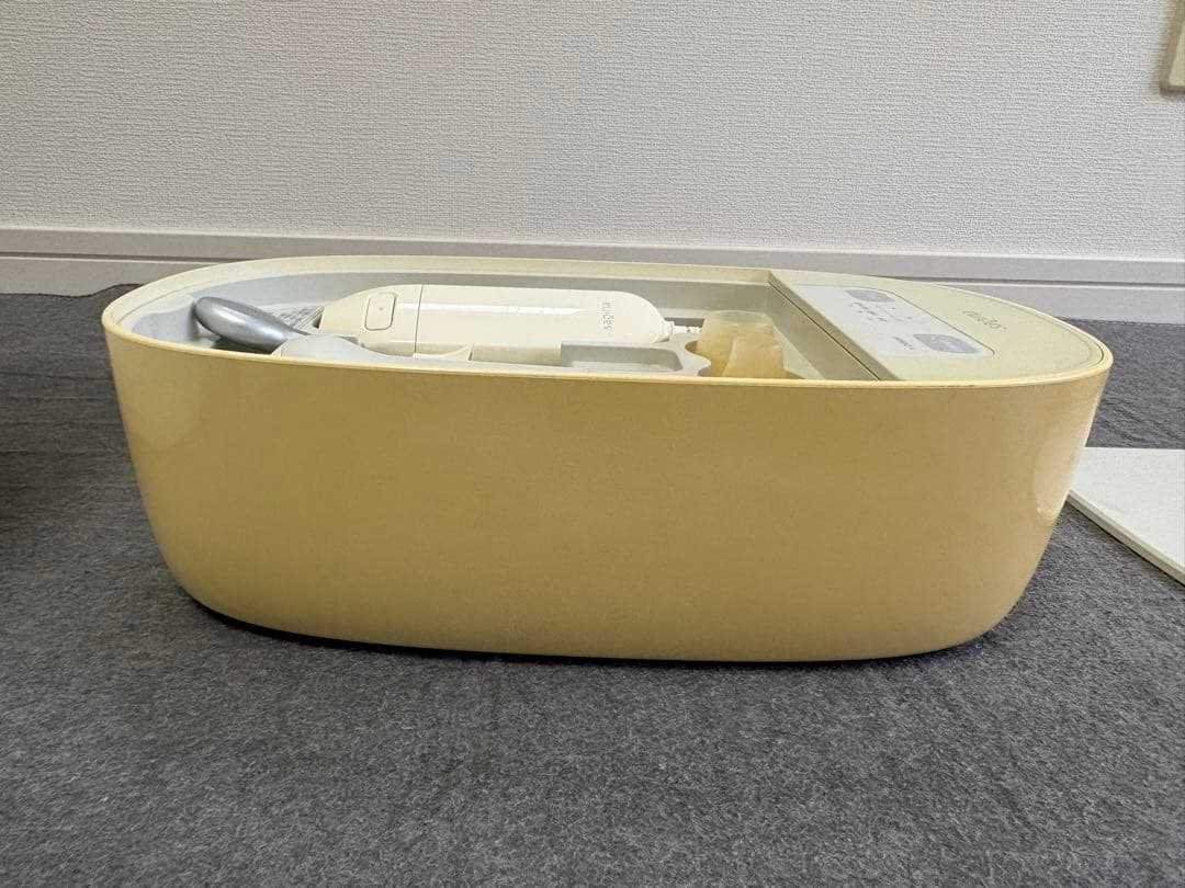 サキナ　ピノ　美顔器