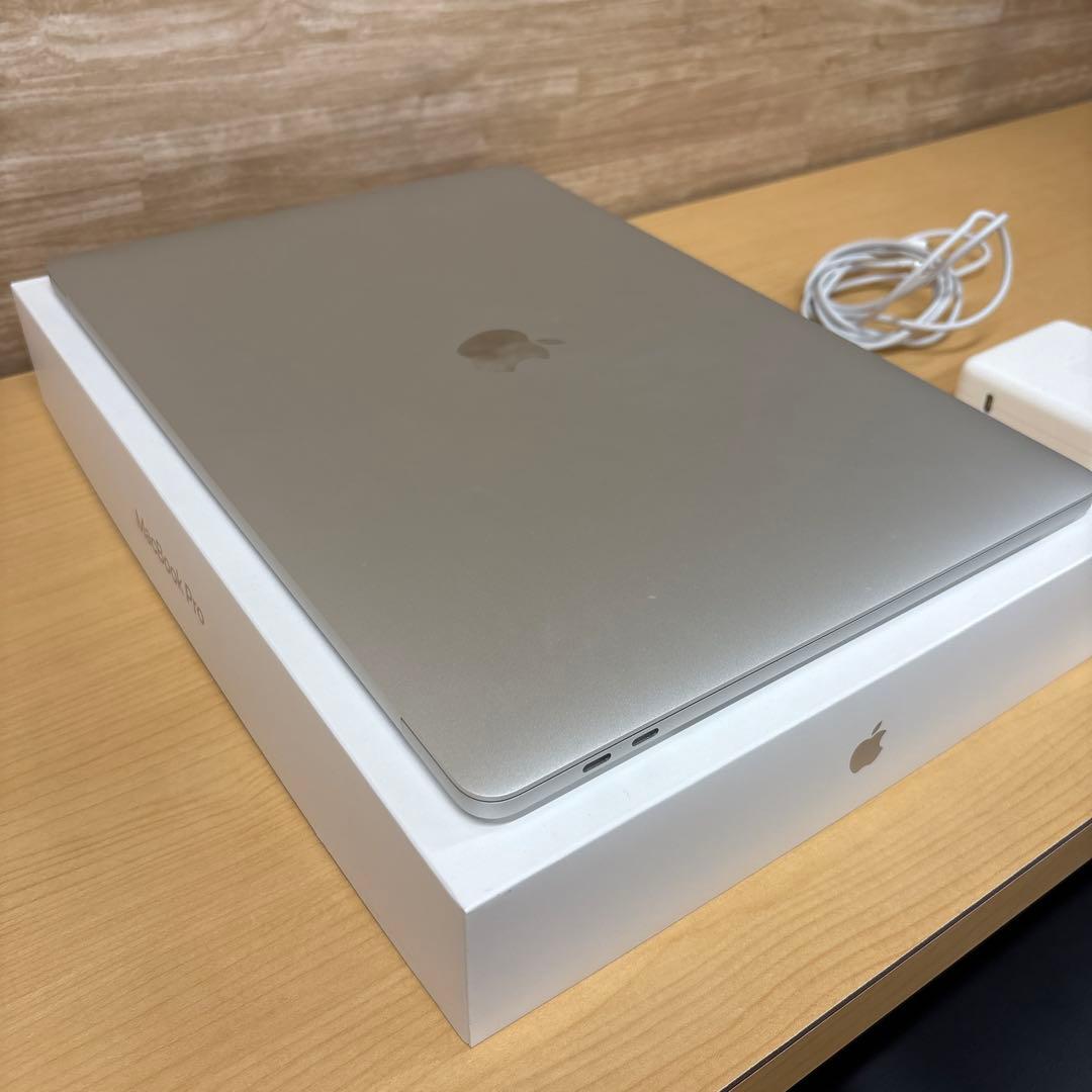 極美品MacBook Pro 2019 15インチ corei7
