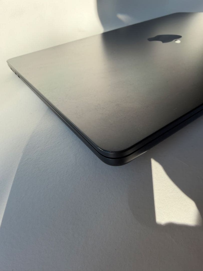 土*！様 MacBook Air 15インチ M2 2023 256GB ダーク