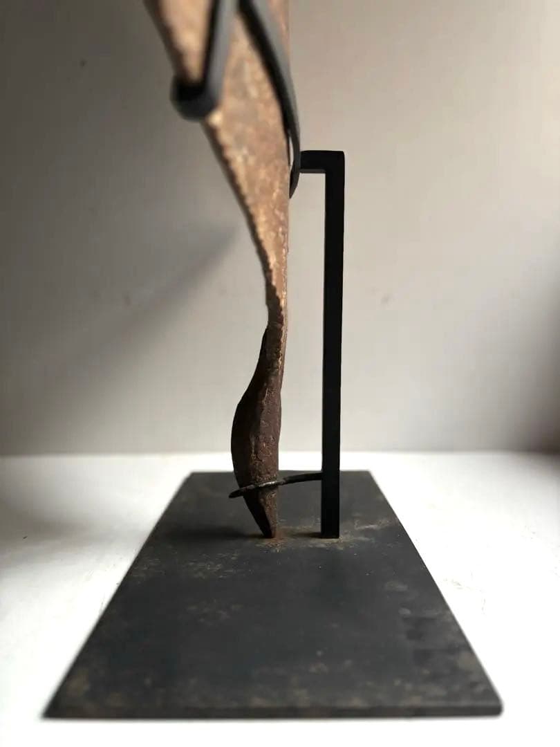 566 骨董 アンティーク アフリカ ナイジェリア アンガス族 貨幣 鉄製 希少