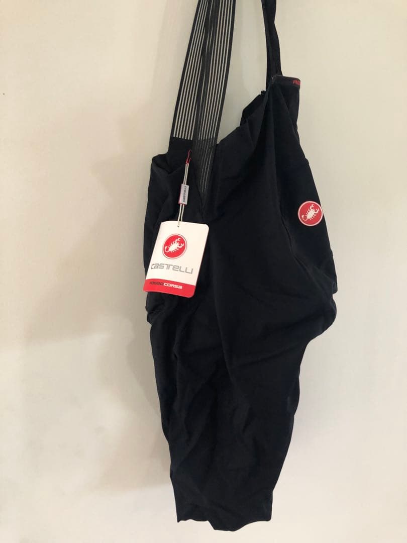 新品未使用 カステリ Free Aero RC Bibshorts