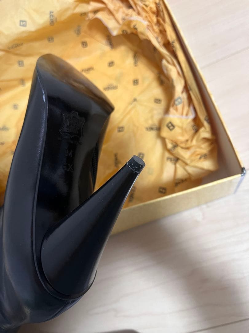 FENDI フェンディ　黒　ブラック　ロングブーツ　6.5