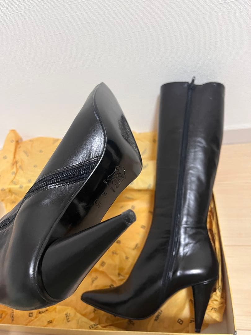FENDI フェンディ　黒　ブラック　ロングブーツ　6.5
