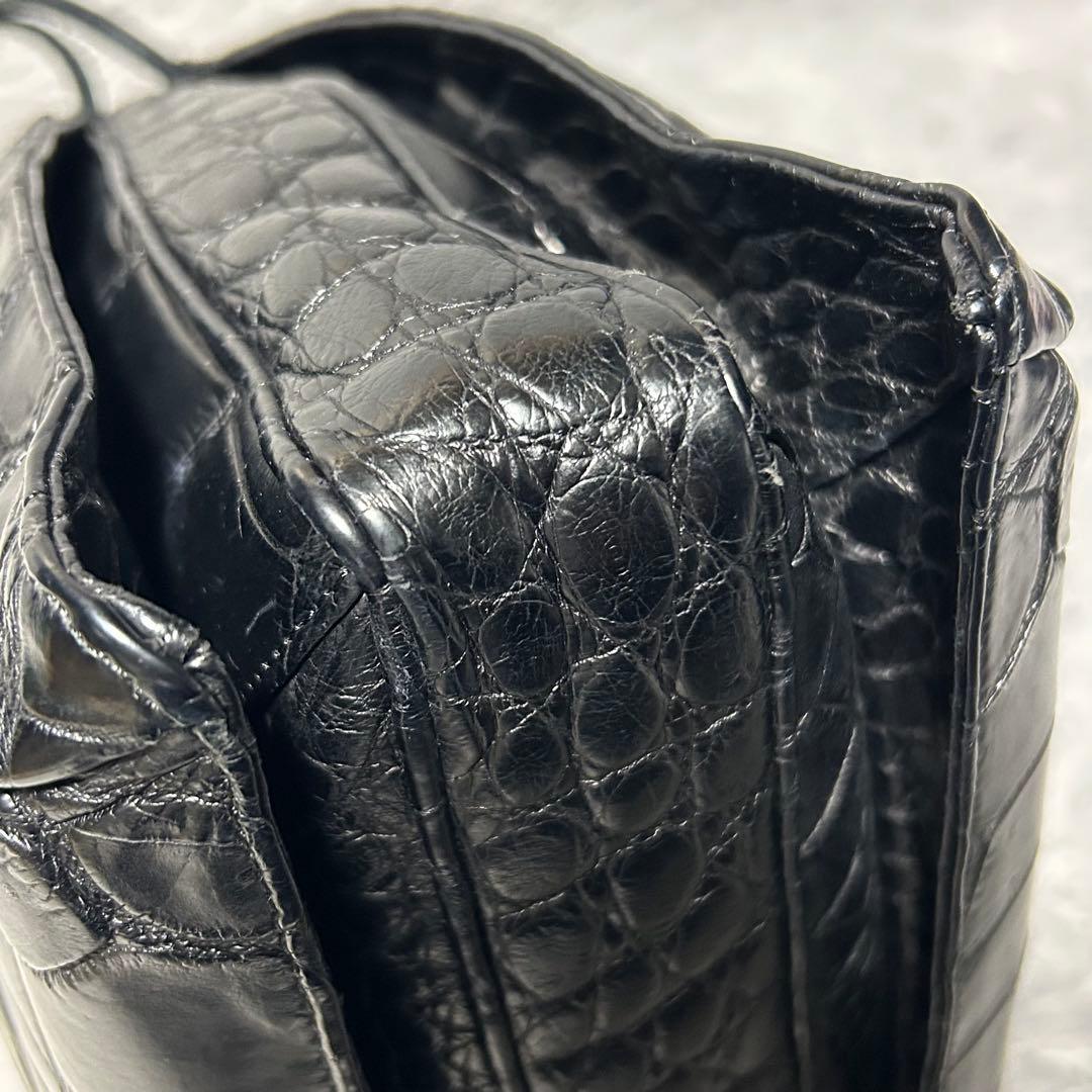 TAIRS テアーズ クロコダイル ショルダーバッグ　巾着型レザーバッグ