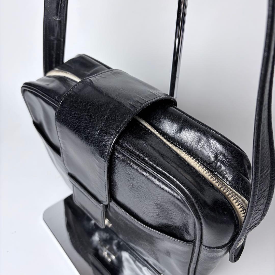 【フランス製】クレージュショルダーエナメルヴィンテージy2kブラック