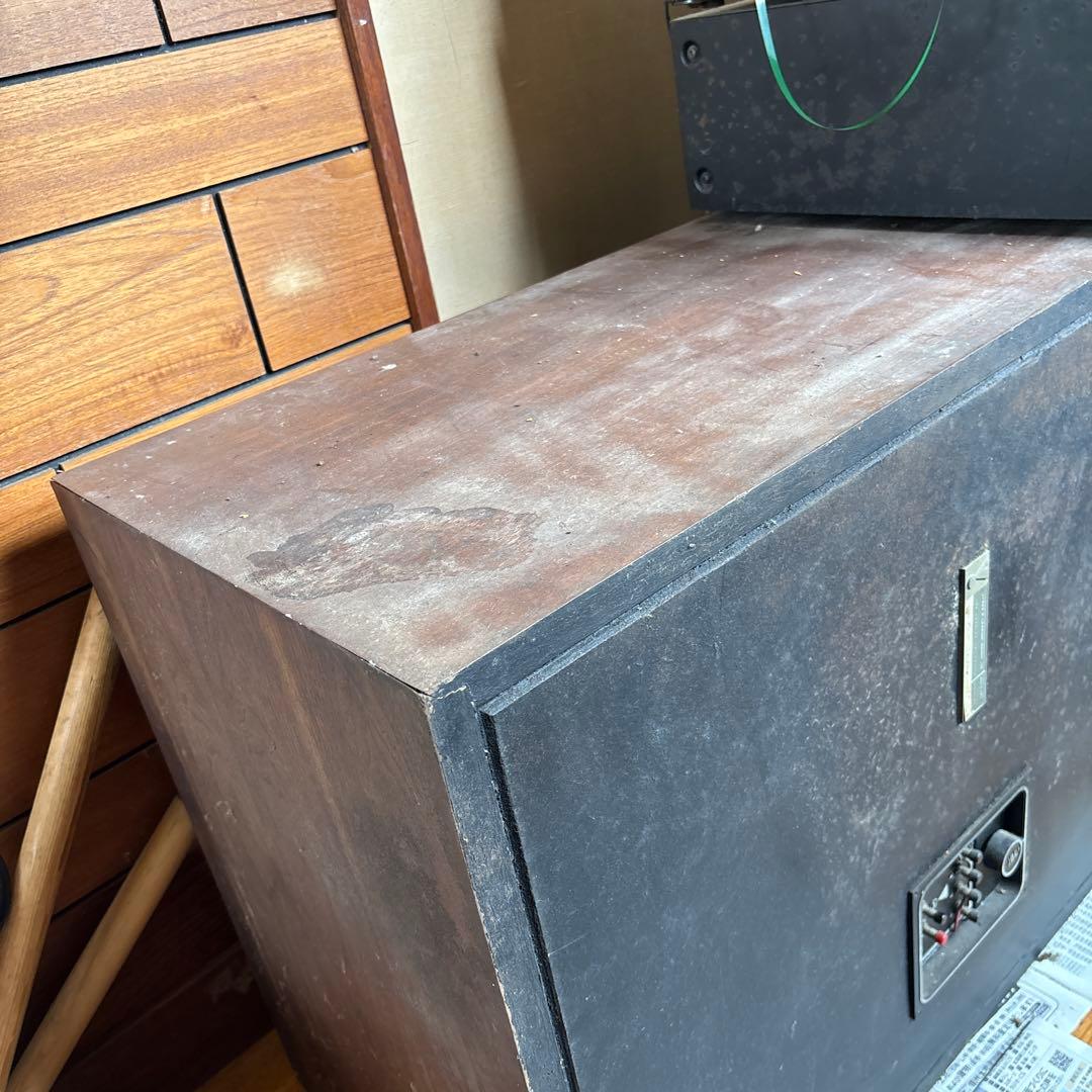 大型木製スピーカー JBL