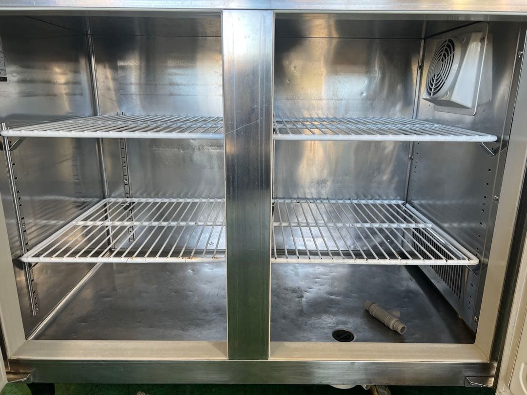 2012年ホシザキテーブル形冷凍冷蔵庫 1800x600x800