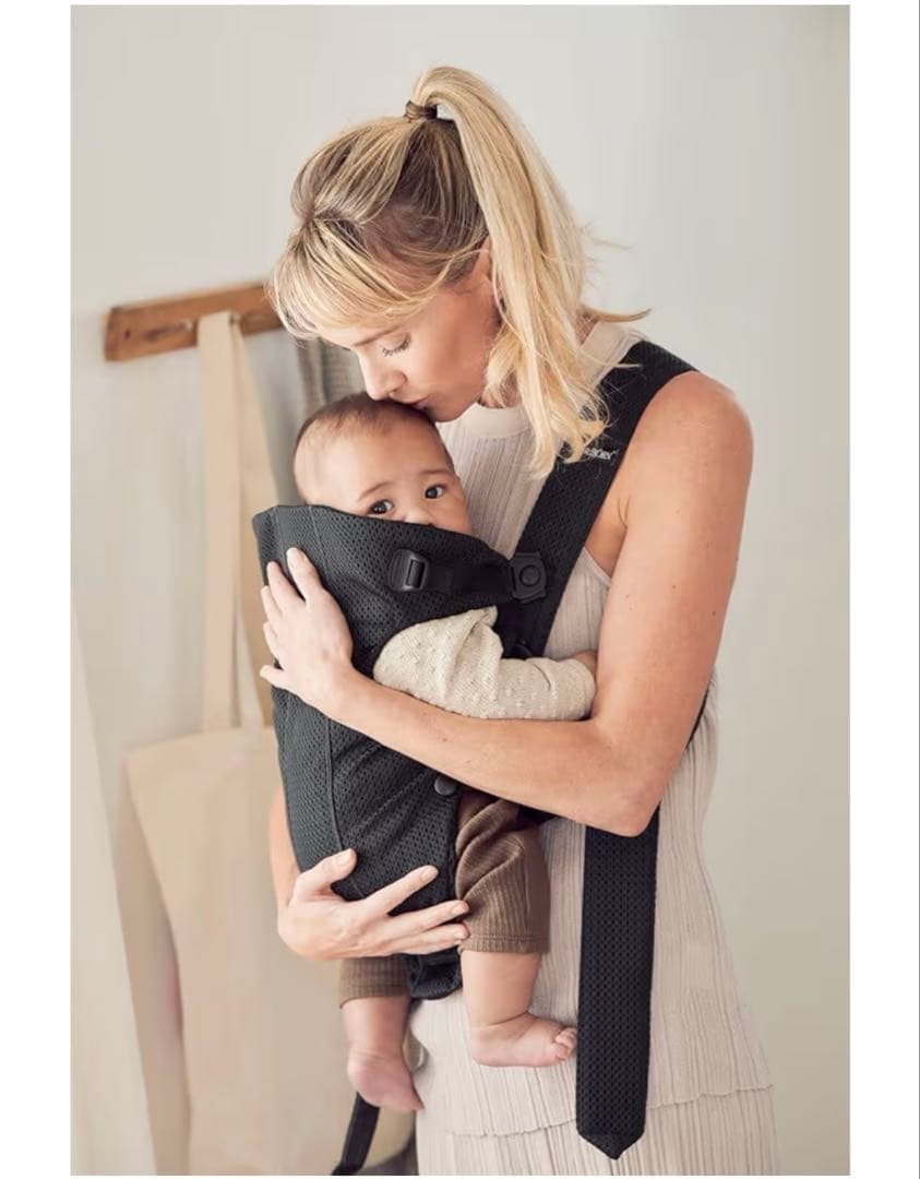 ベビービョルン ベビーキャリア　MINI　メッシュ/ブラック