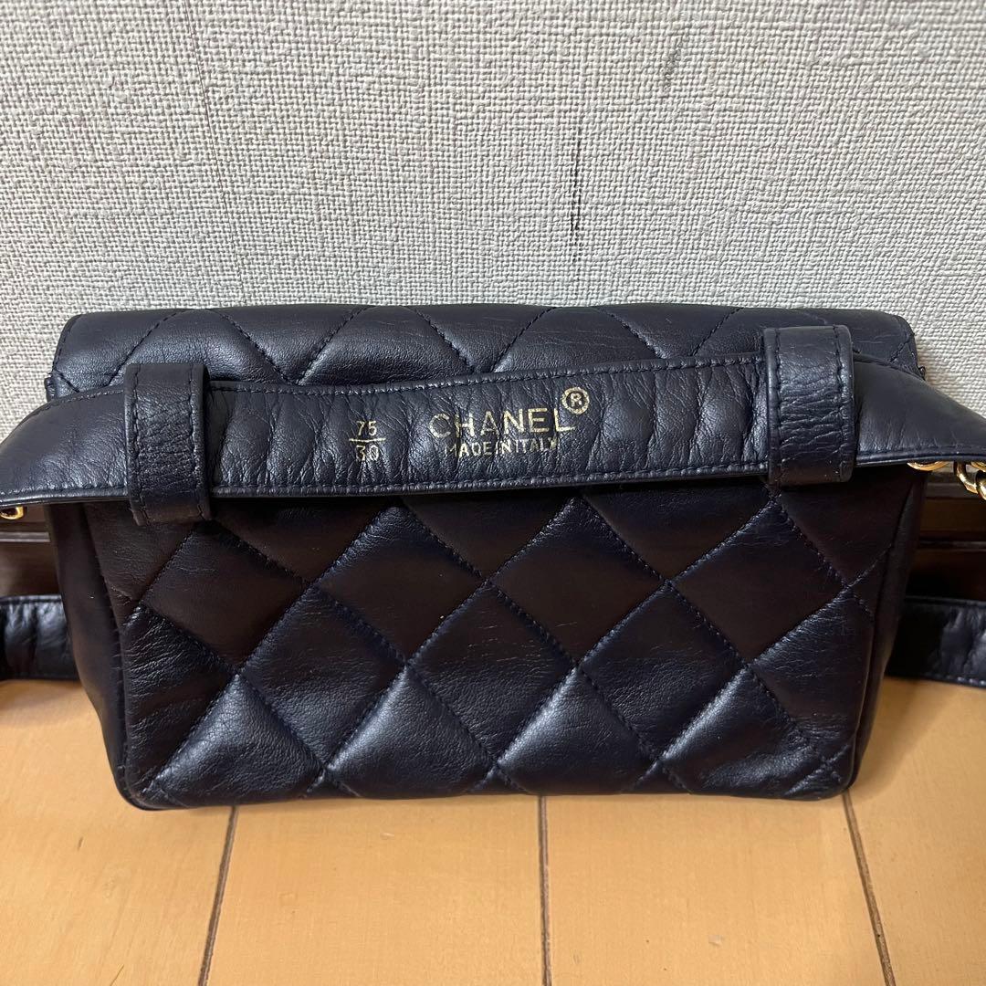 CHANEL シャネル ウエストポーチ マトラッセ ココマーク ターンロック