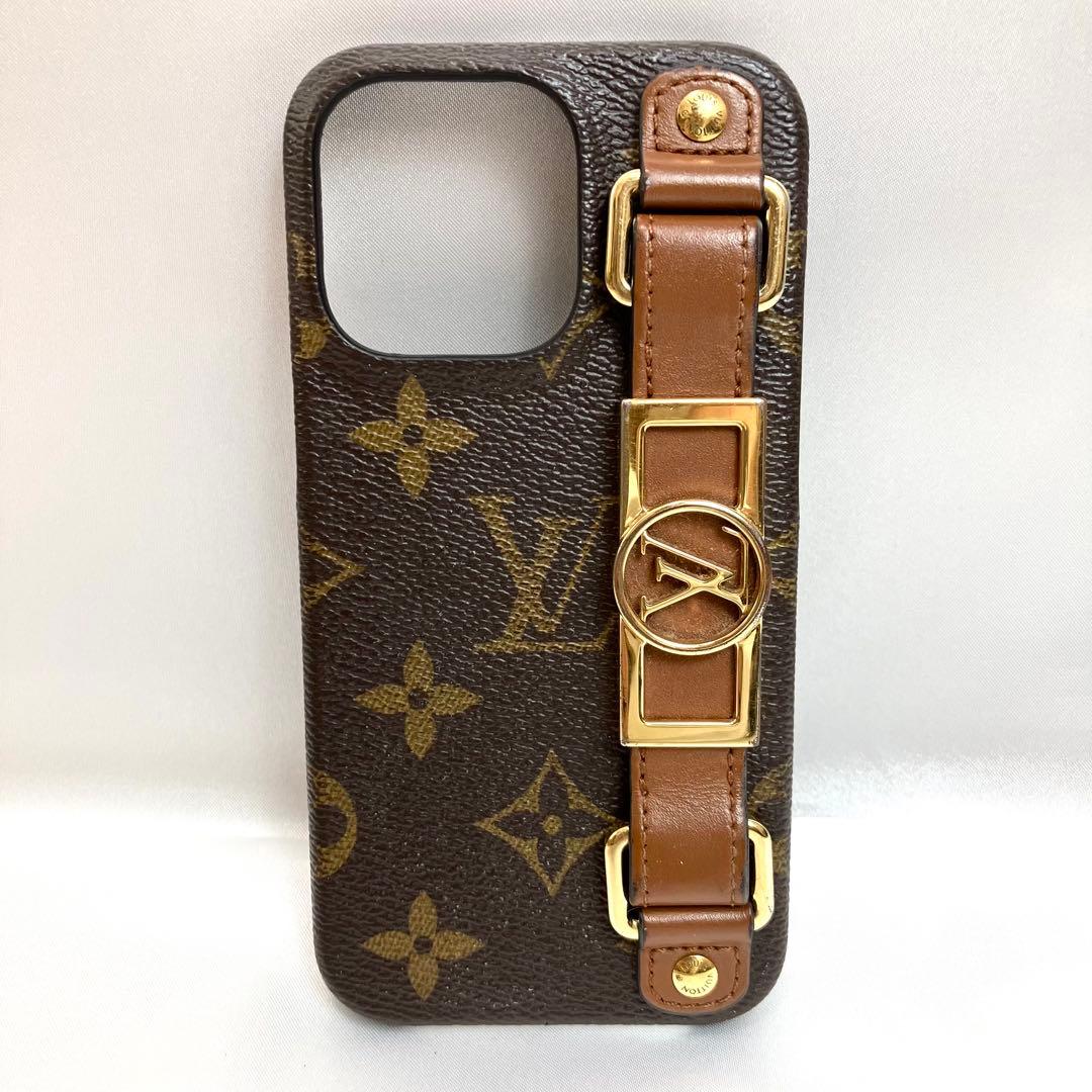 【極美品】ルイヴィトン　バンパー　ドーフィーヌ　モノグラム　iPhone13