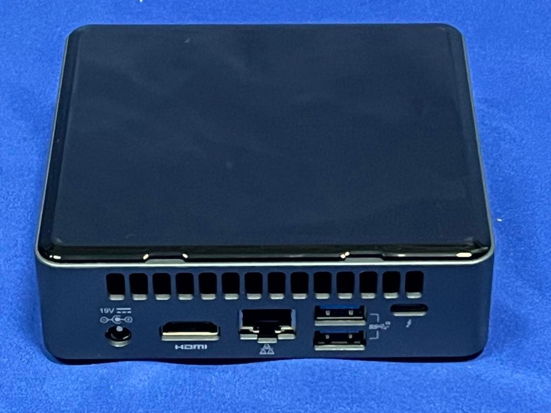 ⭐️M21A⭐️ミニPC intel i5-10210U SSD256