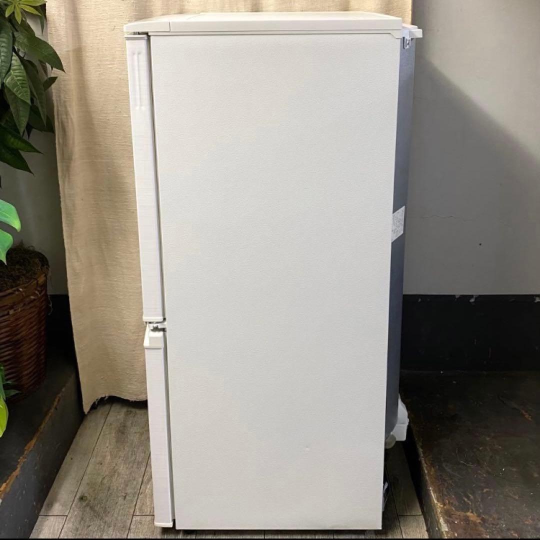 SHARP社☆2020年製メルカリだけど安心のキレイめ冷蔵庫
