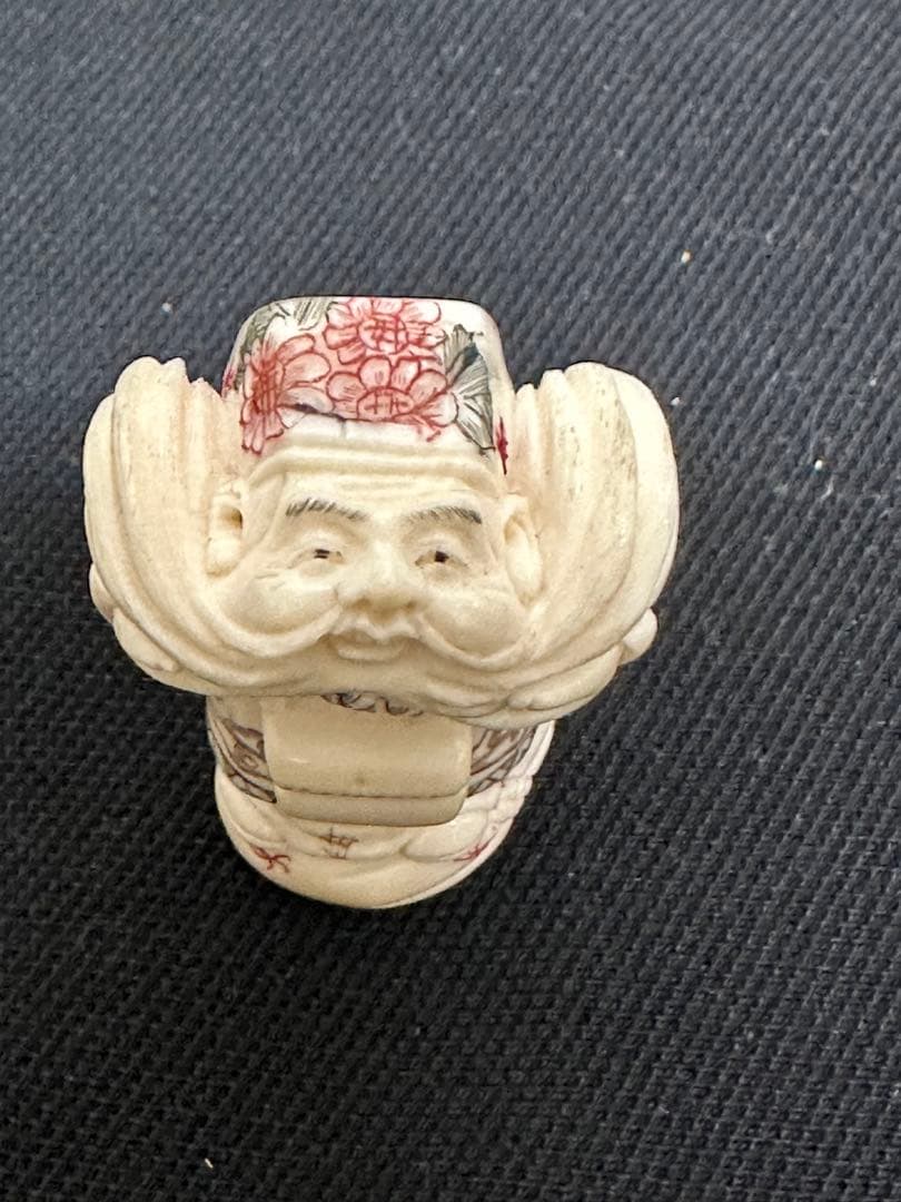 根付　天然素材　マンモス　象牙調　彫刻 古美術