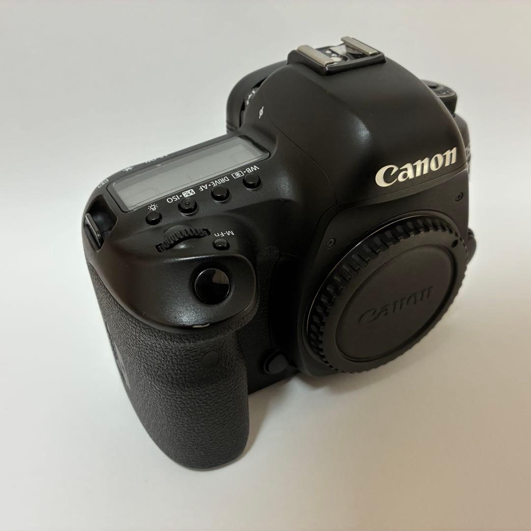 ◆キヤノン EOS 5D Mark IV 本体 5D4 シャッター回数7万回◆