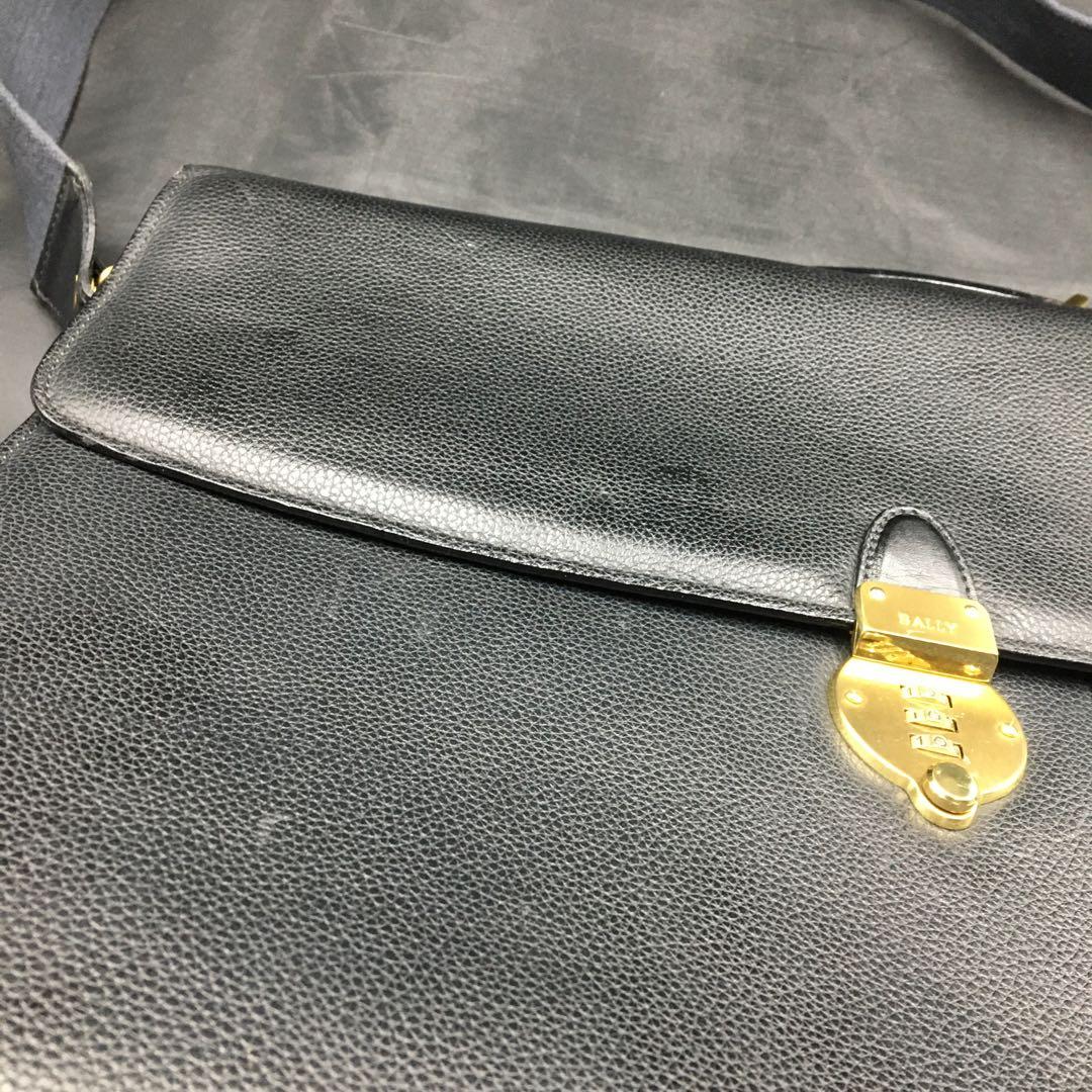 バリー BALLY ビジネスバッグ ブリーフケース レザー ダイヤルキー 中古品