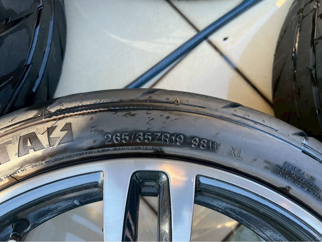 純正 437M 鍛造ホイール 2025年製タイヤ付き