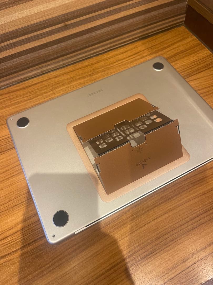 Apple MacBook Air 2022 M2 ケア+2026年3月末まで