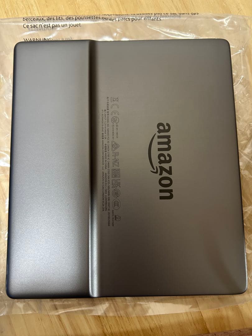 Amazon Kindle Oasis 本体 充電器 ケース付き　8gb