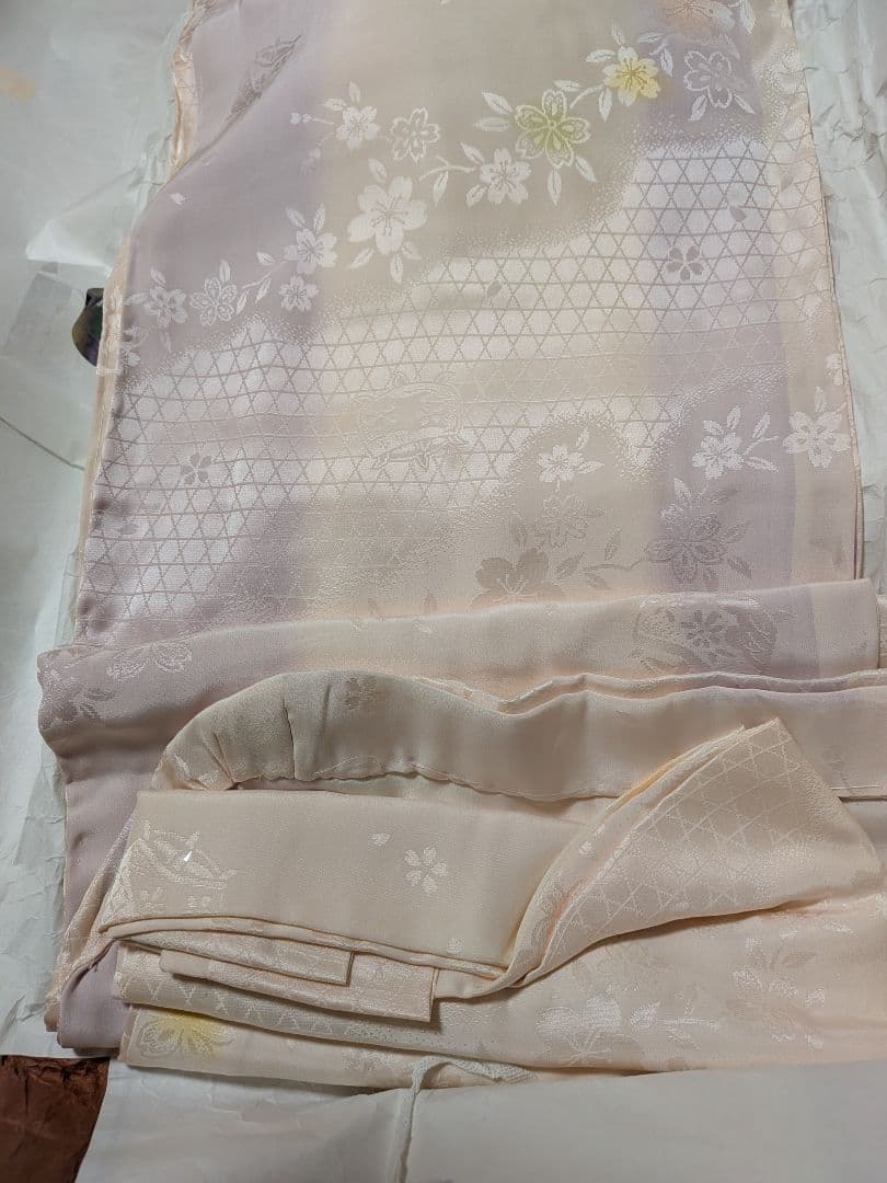 成人式振袖3点（着物、長襦袢、帯）