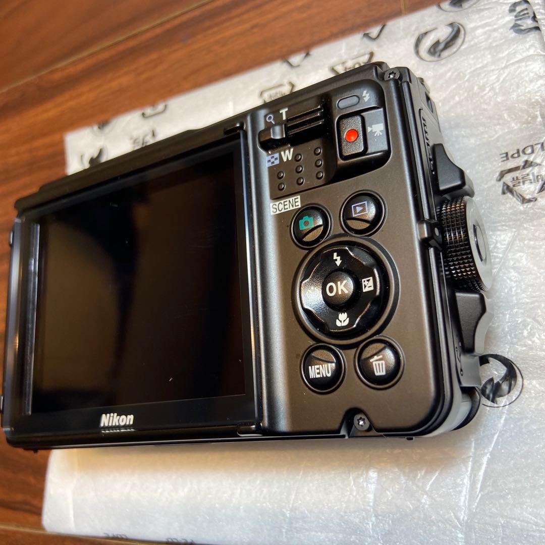 Nikon COOLPIX W300 デジカメ ほぼ新品 4264