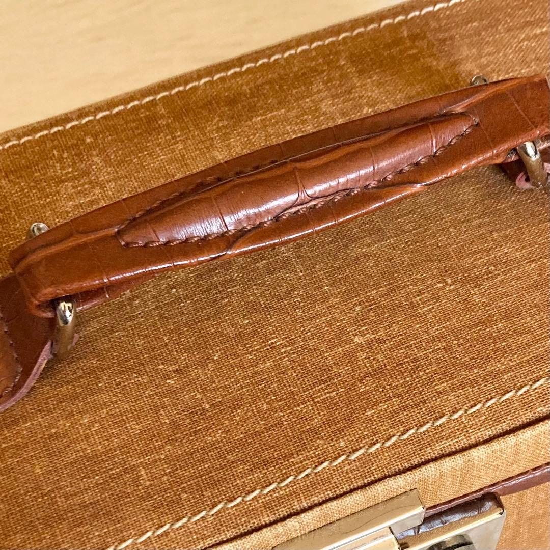 ジュエリー ボックス トランク　ミラー ケース　鍵付き　ヴィンテージ　小物入れ