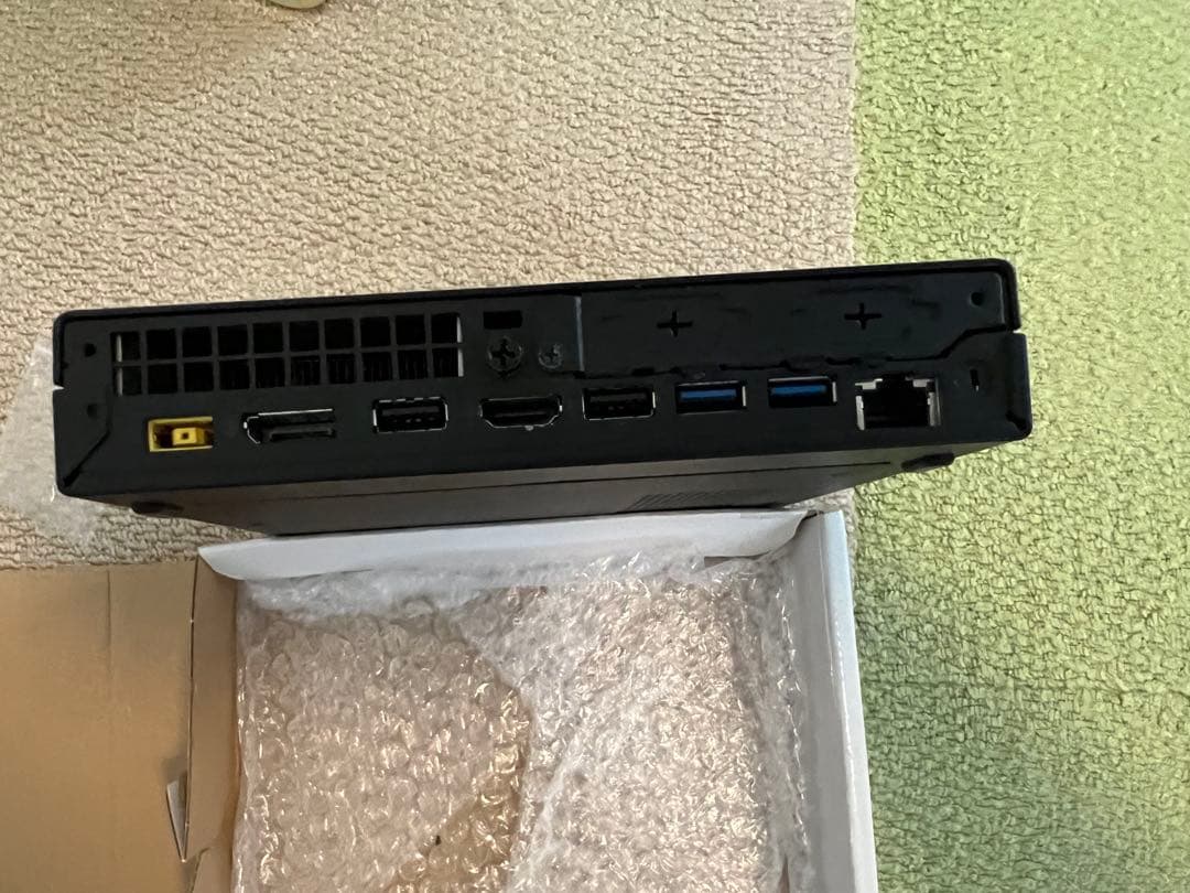 Lenovo ThinkCentre M920q 本体+CPU G4900T