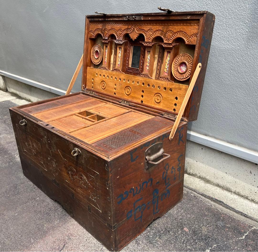 アンティーク Mandalay Box マンダレーボックス　金属装飾