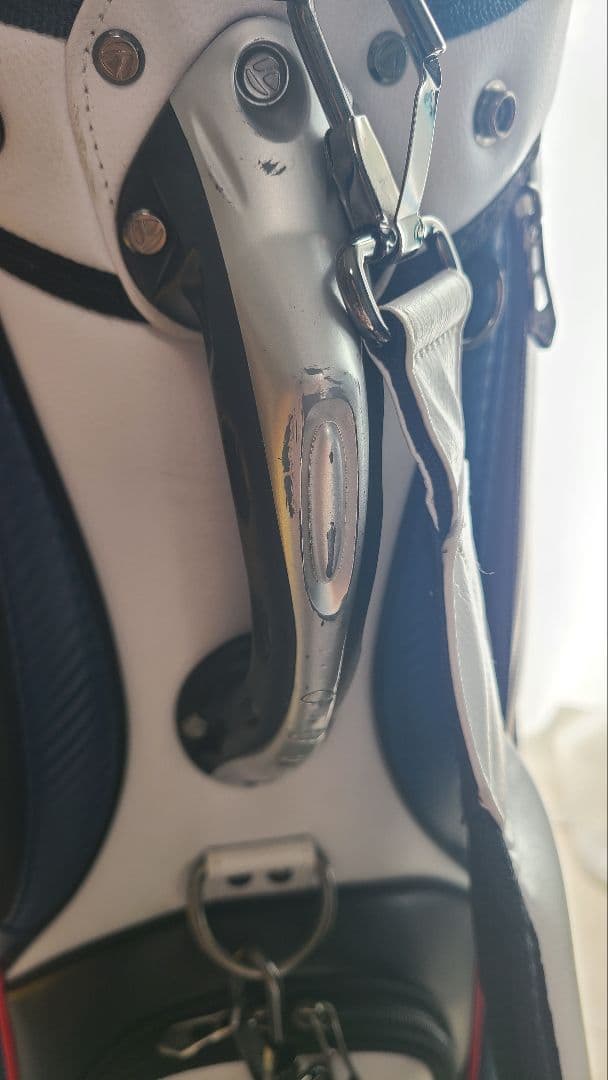 【中古品】テーラーメイド　キャディバック