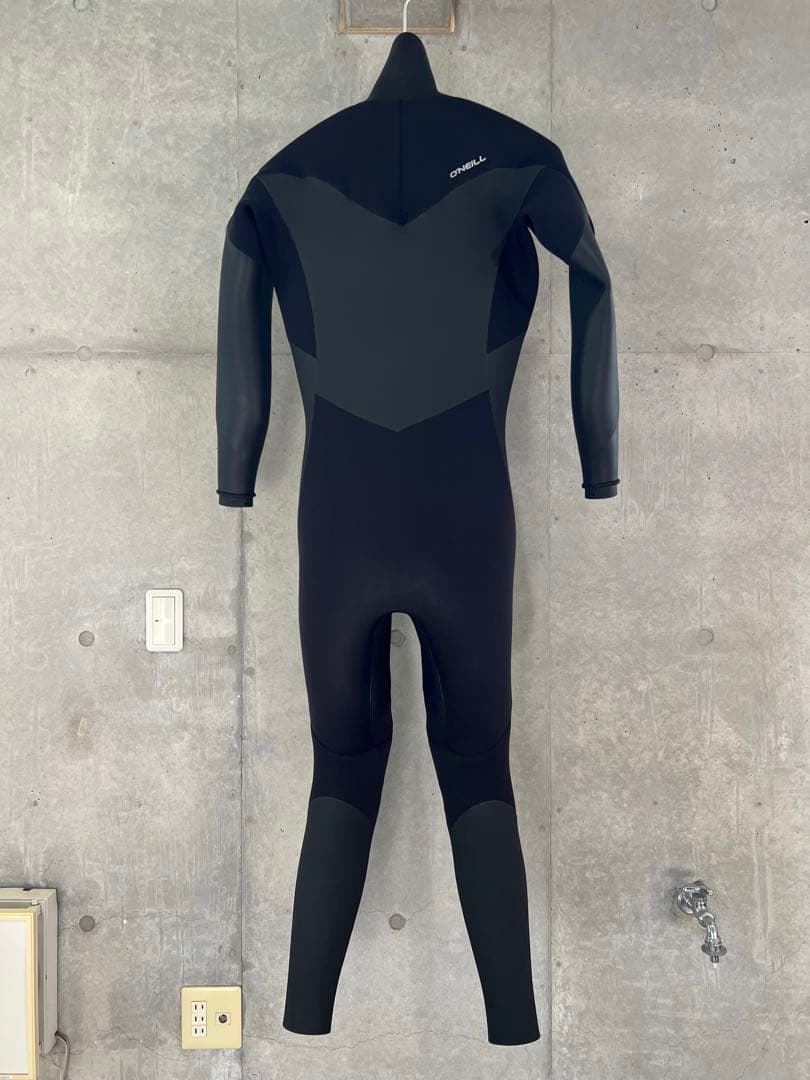 ✨【４R・美品】O’NEILL SUPERFREAK 5×3 セミドライ LB✨