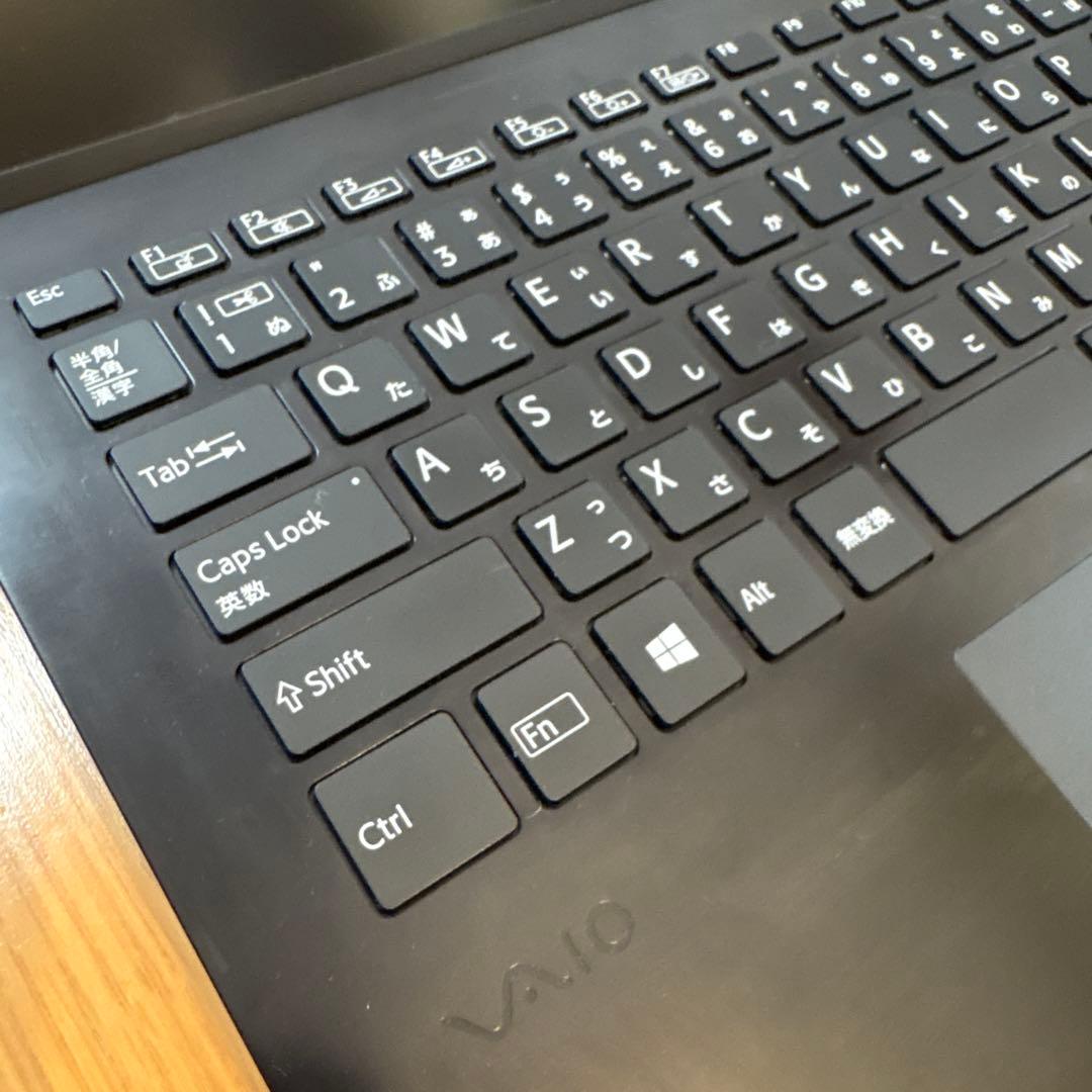 u*4様 【バッテリー良好】軽量薄型 VAIO Pro PK（SX14同等）23